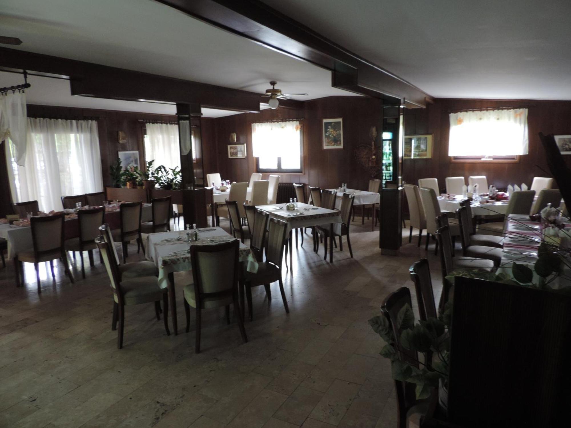 Bed And Breakfast Victoria Ogulin Exterior foto